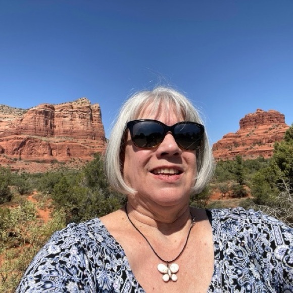 Live Show Monday November 24 3:00pm EST XL-4X POSITIVE VIBES PLUS SIZE FUN GIFTS - Picture 8 of 16